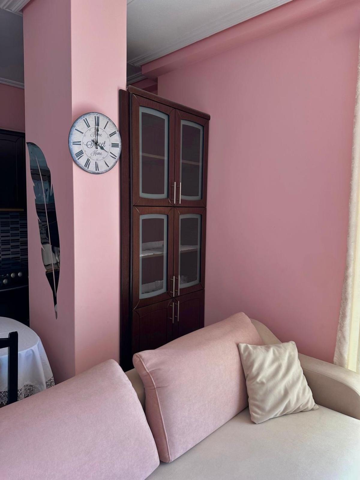 Esmeralda Apartaments Sarandë エクステリア 写真